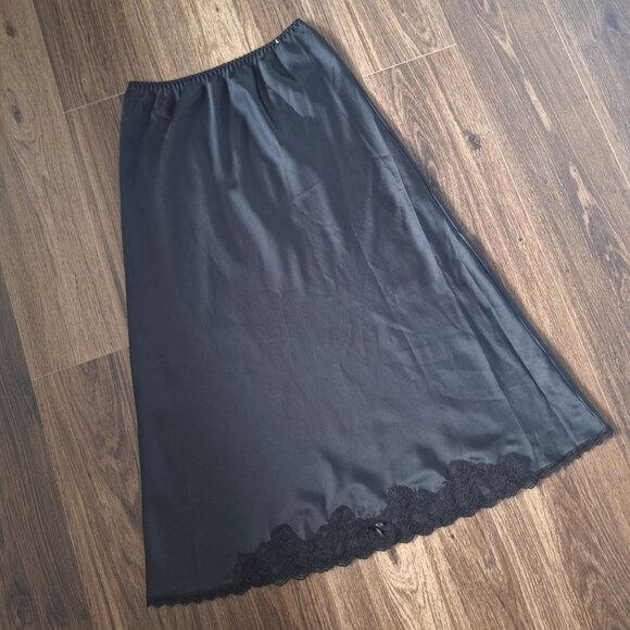 💙 Vintage Maidenform Midi Slip Skirt Size S/M Lace Bow Detail 60's Fall - Picture 2 of 8